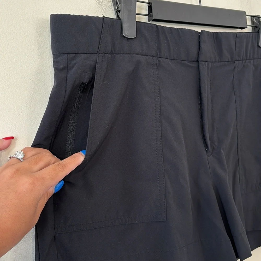 Athleta Tribeca Utility Short Black Size 12 - Picture 3 of 7